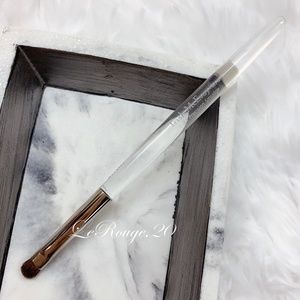 Trish McEvoy #41 Precision Smudge Brush eyeshadow